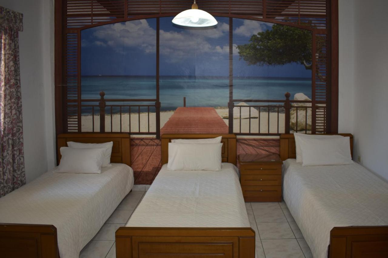 Roys Blu Apartment *